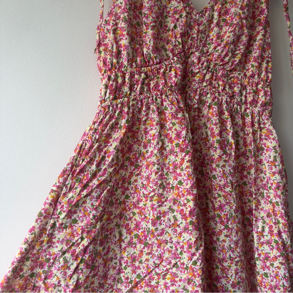 Time and Tru Pink Floral V-Neck Tie-Shoulder Mini Dress - Picture 2 of 6